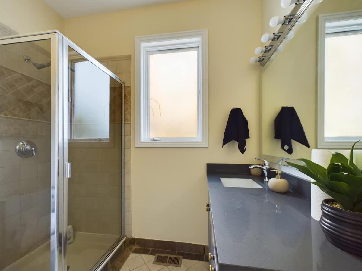 Luxe 4Br With Hot Tub & Game Room Chicago Zewnętrze zdjęcie